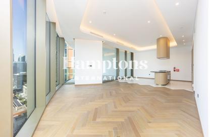 Apartment - 2 - 2 for rent in Jumeirah Living Business Bay - Peninsula - Business Bay - Dubai