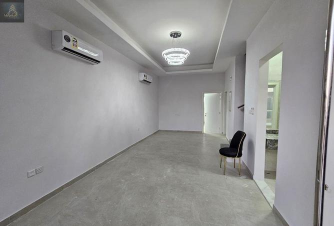 122011396 - Property Image 3