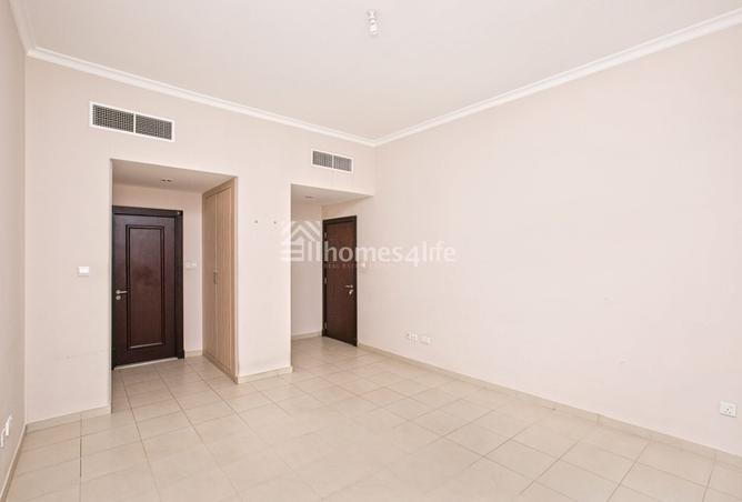 135174612 - Property Image 2