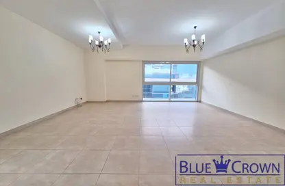 Apartment - 2 Bedrooms - 3 Bathrooms for rent in Blue Waves Residence - Al Mankhool - Bur Dubai - Dubai