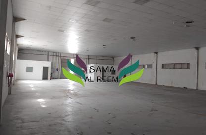 Warehouse - Studio - 2 Bathrooms for rent in Ras Al Khor Industrial 1 - Ras Al Khor Industrial - Ras Al Khor - Dubai