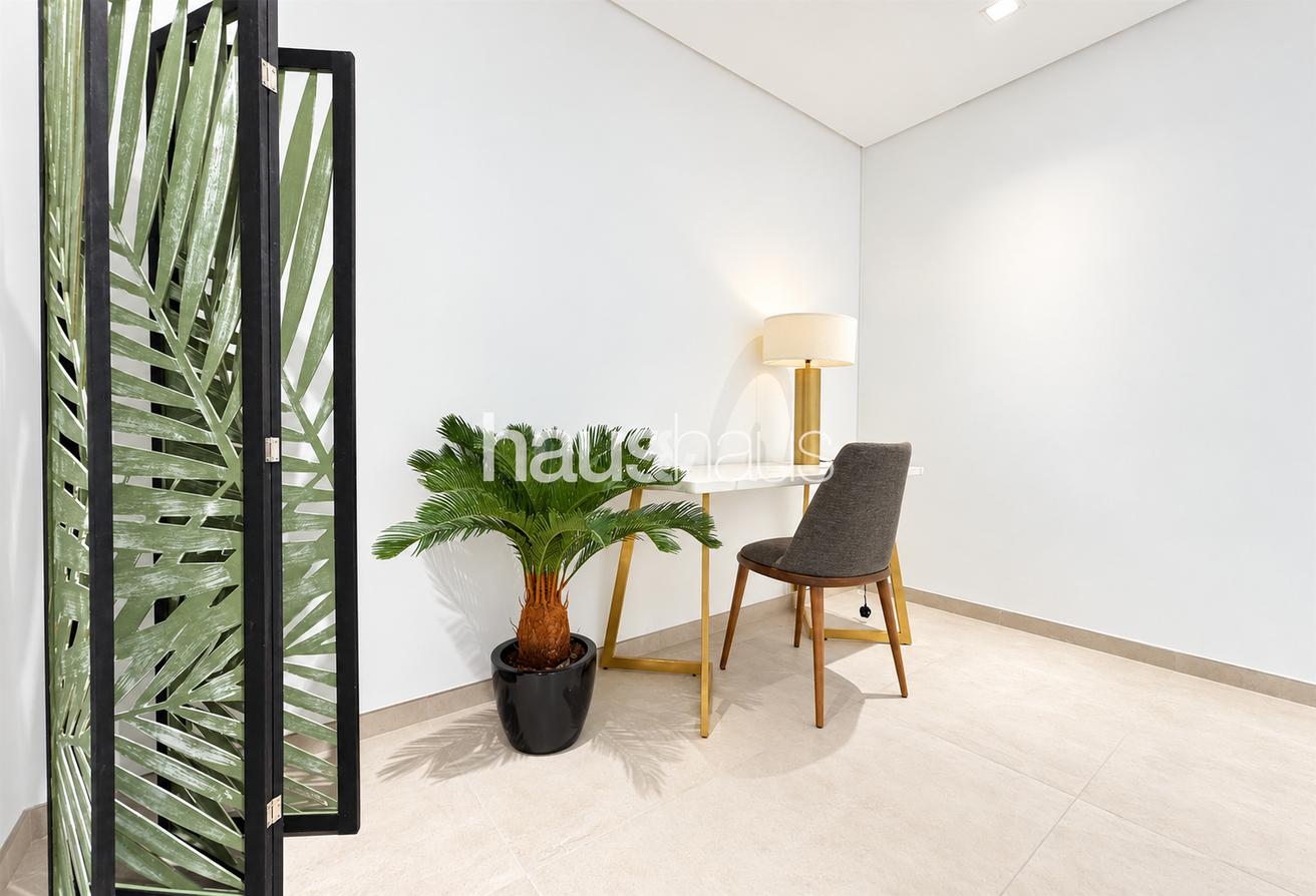 Rare and Unique | Duplex Home | Exclusive photo 8