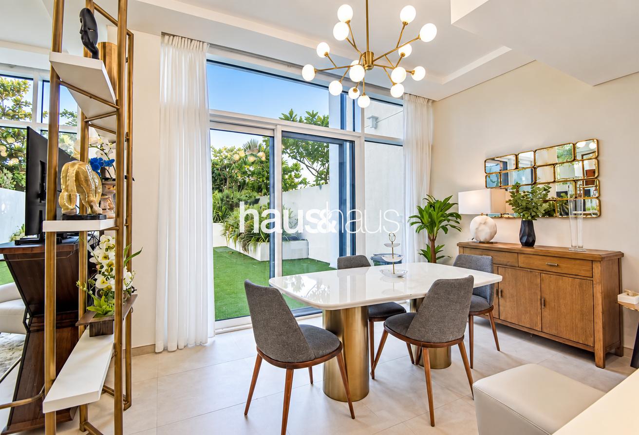Rare and Unique | Duplex Home | Exclusive photo 4