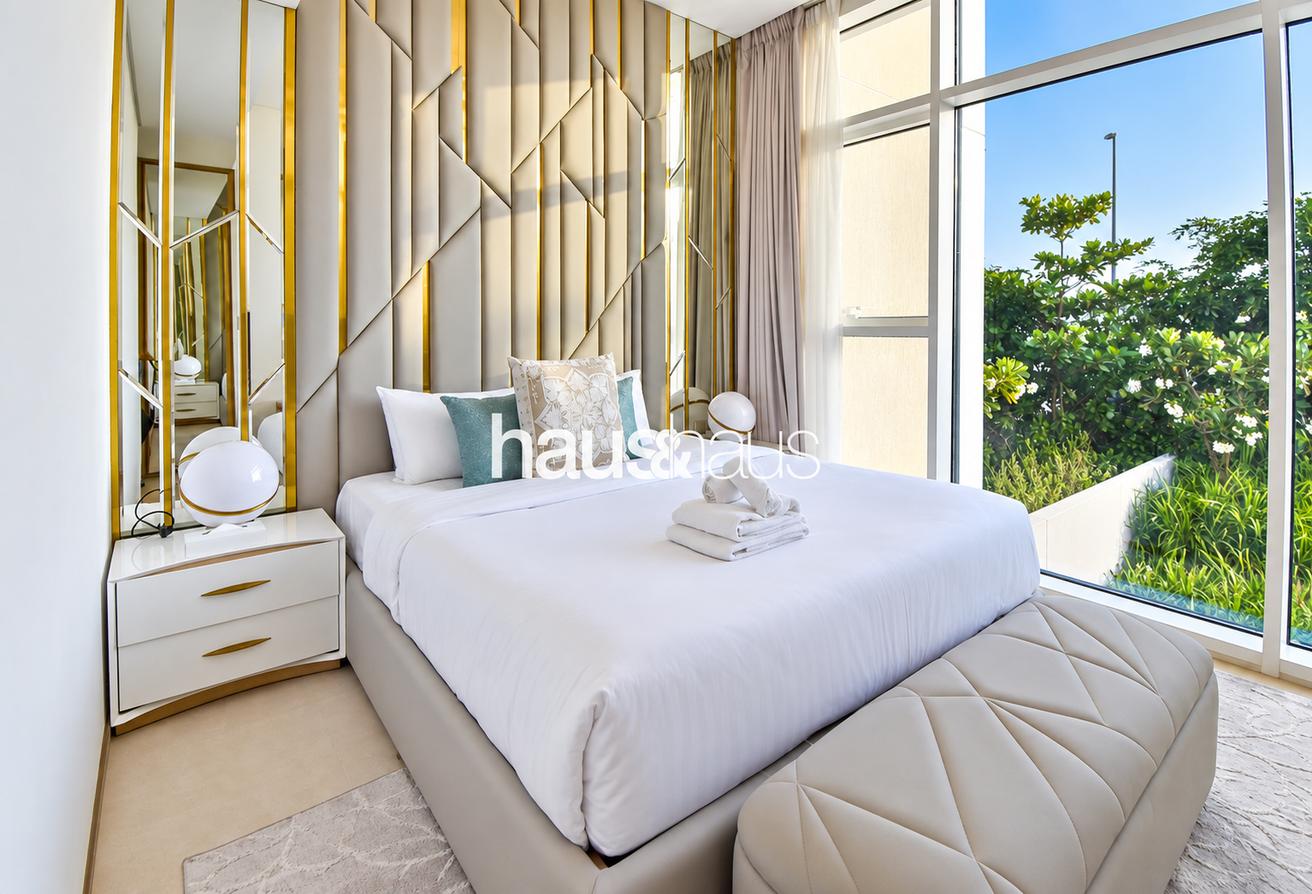 Rare and Unique | Duplex Home | Exclusive photo 9