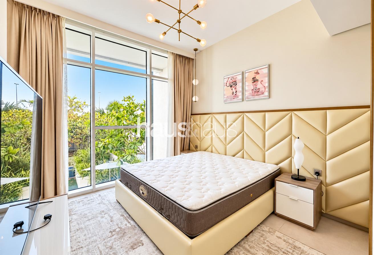 Rare and Unique | Duplex Home | Exclusive photo 12