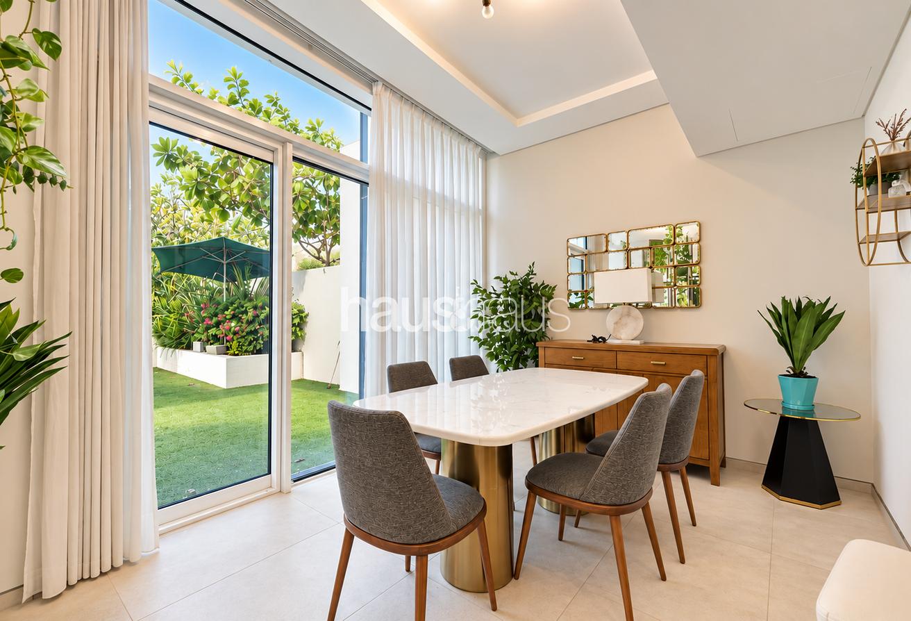 Rare and Unique | Duplex Home | Exclusive photo 5