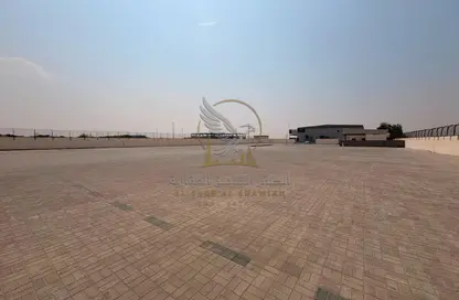 أرض - استوديو للايجار في الحمرية - الشارقة