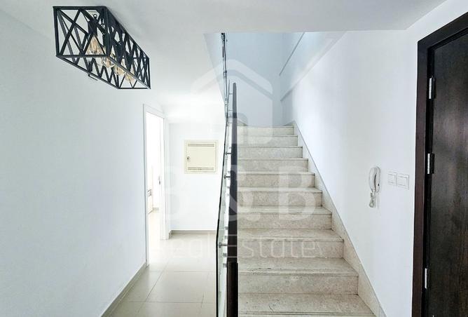 141898230 - Property Image 2