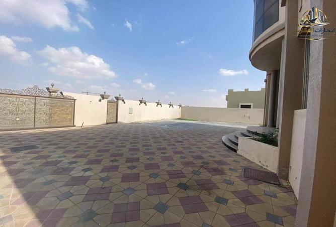 107293436 - Property Image 2