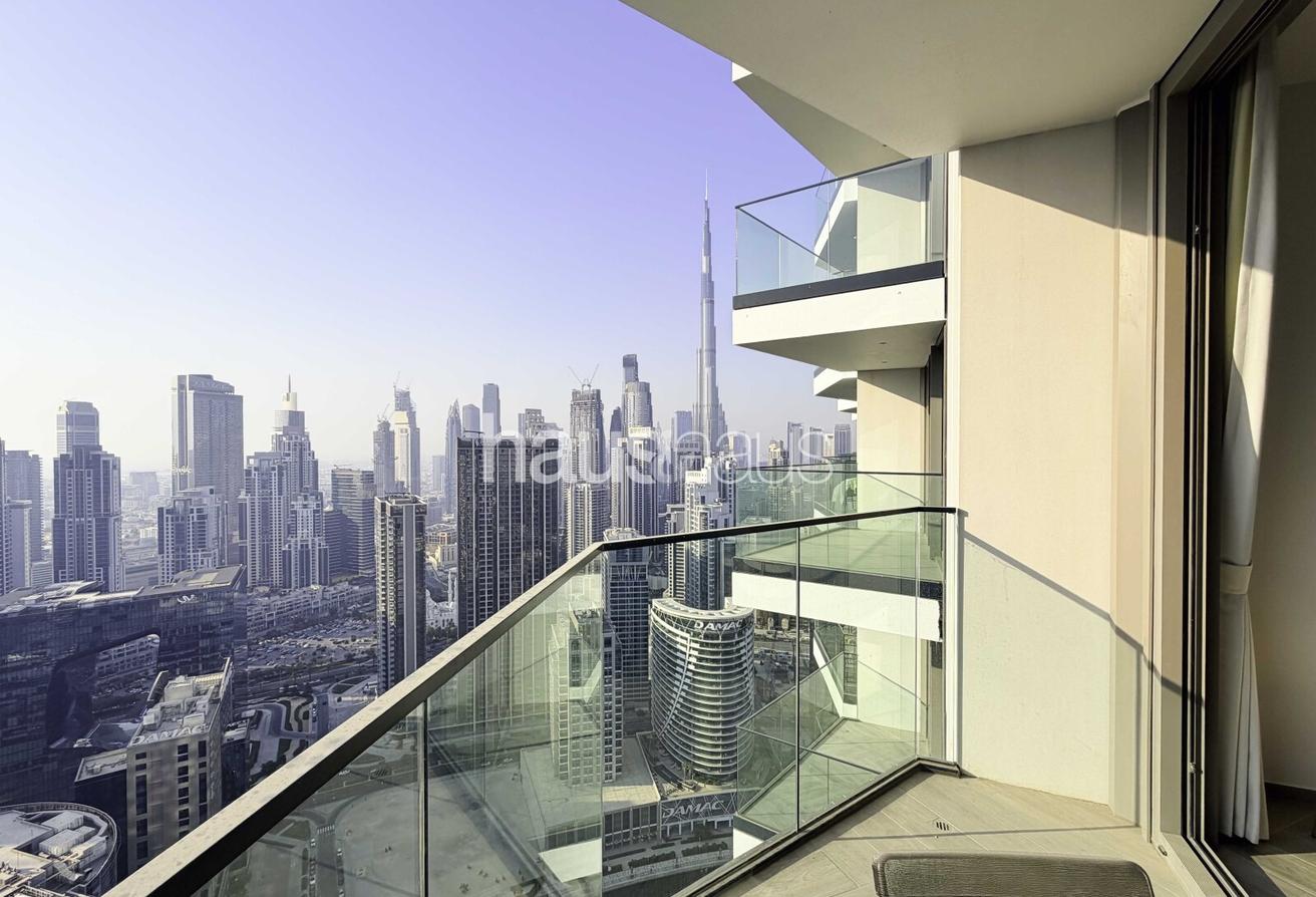 Burj Khalifa View | Furnished | Vacant photo 6