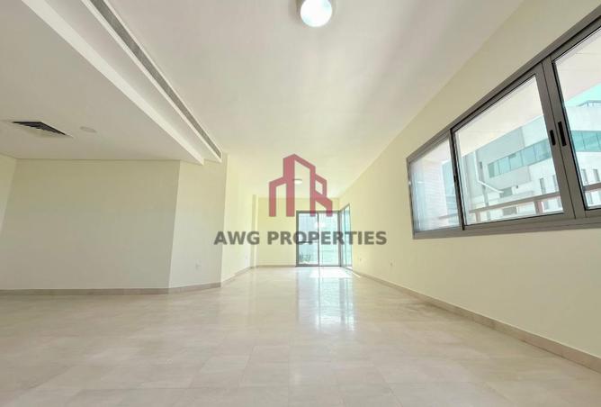 77773883 - الصورة الرئيسية للعقار