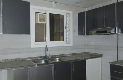 Apartment - 2 Bedrooms - 2 Bathrooms for rent in Abu Shagara building - Abu shagara - Sharjah