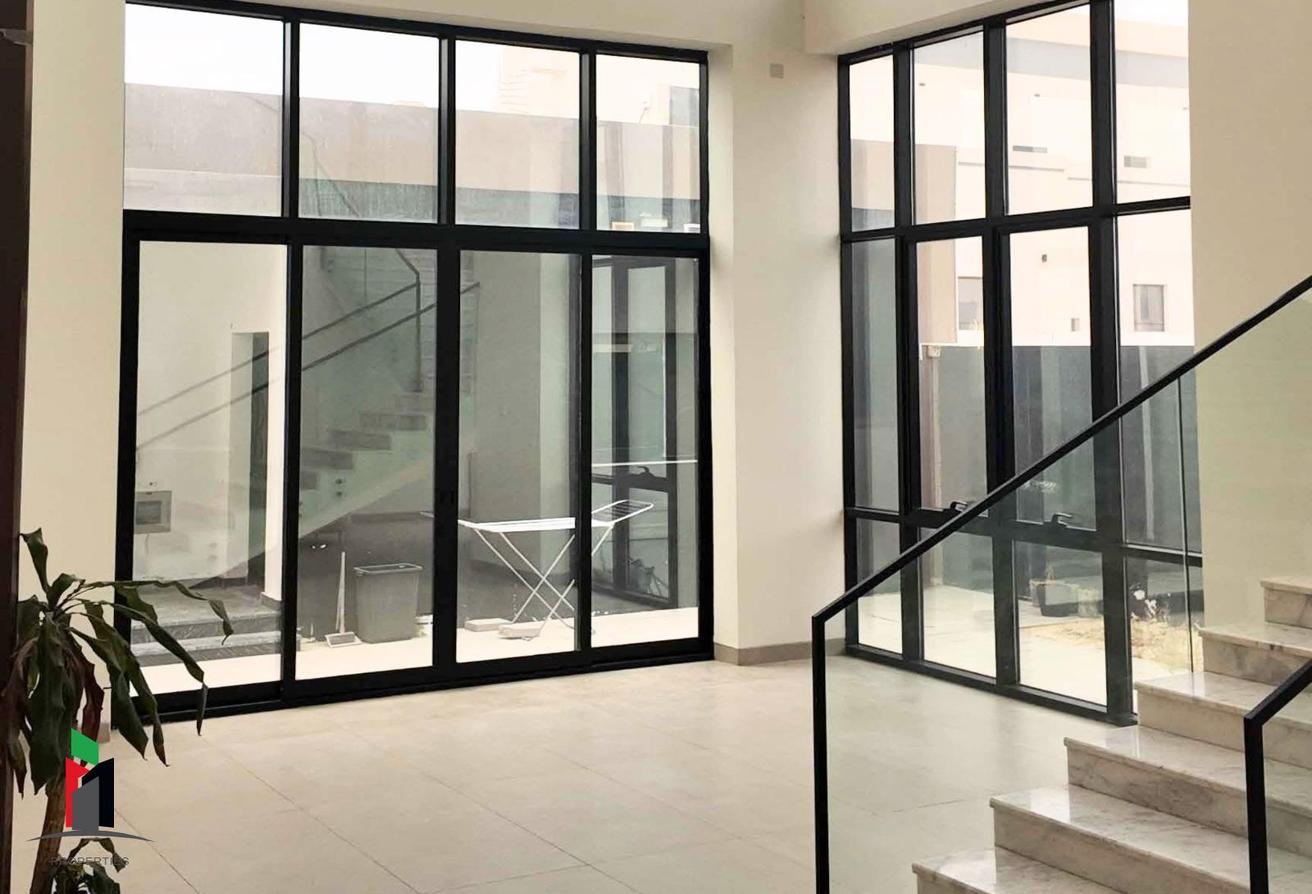 AMAZING VILLA 5BED +M | Al Aweer1|READY TO MOVE photo 19