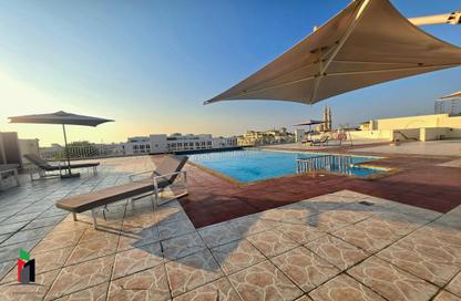 Apartment - 2 - 3 for rent in Jumeirah Apartments - Jumeirah 1 - Jumeirah - Dubai