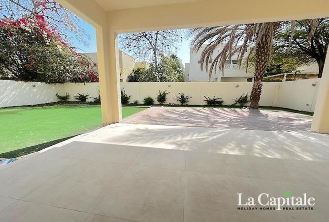 56948243 - Property Image 2