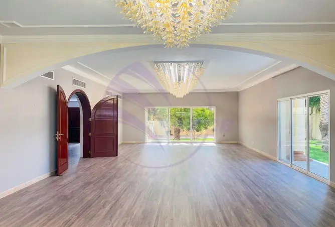 166537829 - Property Image 2