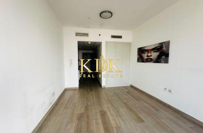 Apartment - Studio - 1 for rent in Bloom Heights A - Bloom Heights - District 15 - Jumeirah Village Circle - Dubai