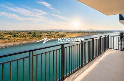 Apartment - 2 Bedrooms - 2 Bathrooms for sale in Waters Edge - Yas Island - Abu Dhabi