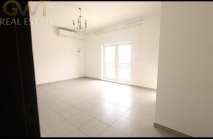 Townhouse - 4 Bedrooms - 6 Bathrooms for rent in Hacienda - The Villa - Dubai