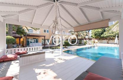 Villa - 5 Bedrooms - 6 Bathrooms for rent in District 1 - Jumeirah Park - Dubai