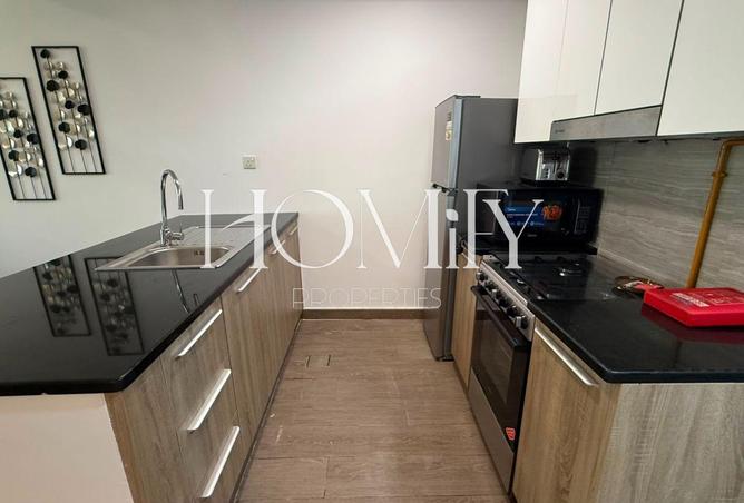 98699348 - Property Image 3