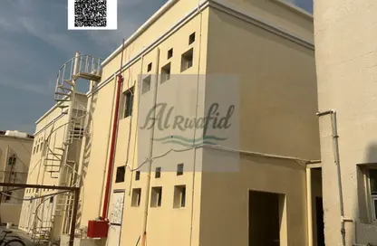 سكن عمال - استوديو - 8 حمامات للايجار في المنطقة الصناعية 15 - المنطقة الصناعية بالشارقة - الشارقة