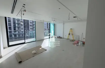 Office Space - Studio - 1 Bathroom for rent in Binghatti Azure - District 16 - Jumeirah Village Circle - Dubai