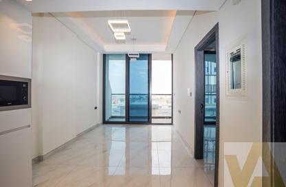 Apartment - 1 Bedroom - 2 Bathrooms for rent in Samana Park Views - Arjan - Dubai