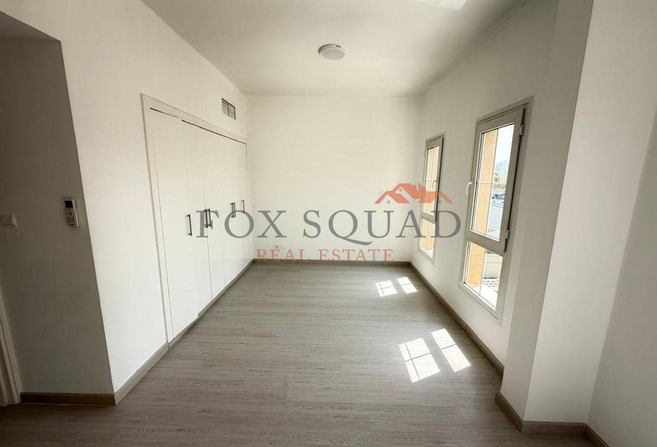 TYPE 4E| TASTEFULLY UPGRADED| CLOSE TO PARK N POOL photo 12