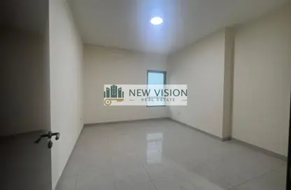 Apartment - 1 Bedroom - 2 Bathrooms for rent in DoubleTree by Hilton Sharjah Waterfront Hotel  and  Residences - Al Majaz 2 - Al Majaz - Sharjah