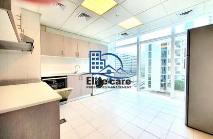 Apartment - 2 Bedrooms - 3 Bathrooms for rent in Beach Rotana - Tourist Club Area - Abu Dhabi