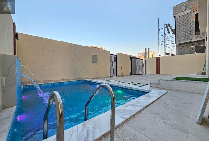 130661095 - Property Image 3
