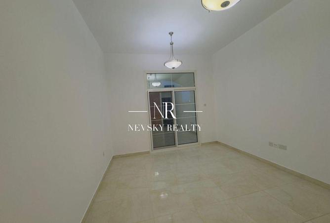 82349967 - Property Image 3