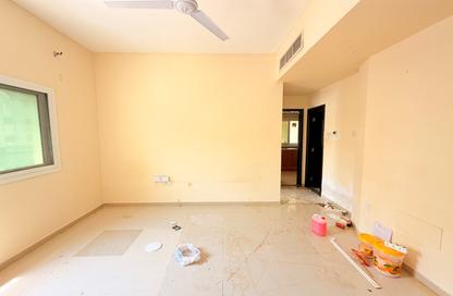 Apartment - 1 Bedroom - 1 Bathroom for rent in Fire Station Road - Muwaileh - Sharjah Apartment - 1 Bedroom - 1 Bathroom for rent in Fire Station Road - Muwaileh - Sharjah