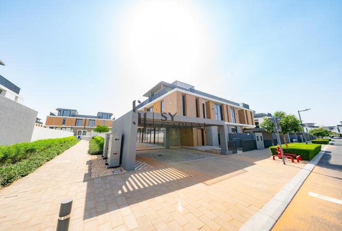 88296653 - Property Image 2