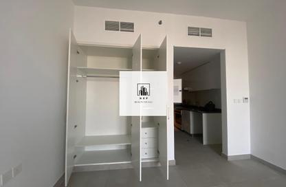 Apartment - Studio - 1 Bathroom for rent in Areej Apartments - Aljada - Sharjah