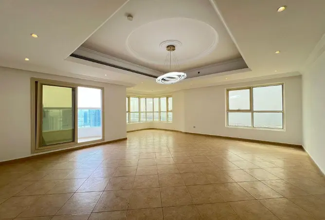 87453590 - Property Image 3