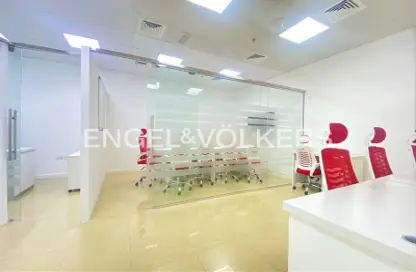 مكتب - استوديو - 1 حمام للايجار في برج بارك لين - الخليج التجاري - دبي