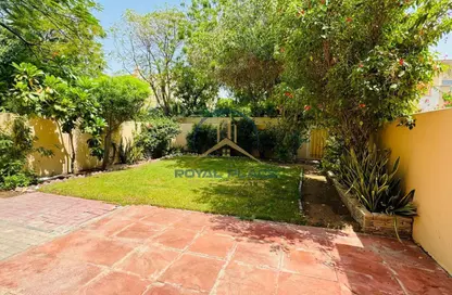 Villa - 3 Bedrooms - 3 Bathrooms for rent in Springs 11 - The Springs - Dubai