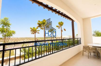 Apartment - 2 - 3 for sale in Views B - Yas Golf Collection - Yas Island - Abu Dhabi Apartment - 2 - 3 for sale in Views B - Yas Golf Collection - Yas Island - Abu Dhabi