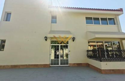 Villa - 4 - 4 for rent in Jumeirah 2 Villas - Jumeirah 2 - Jumeirah - Dubai