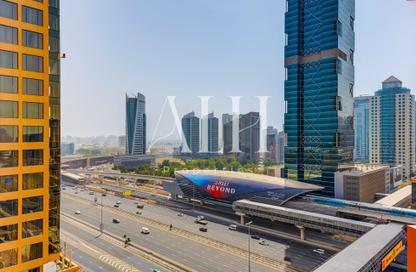 Apartment - 2 Bedrooms - 3 Bathrooms for sale in Dubai Jewel Tower - Dubai Media City - Dubai