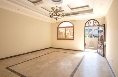 Villa - 3 Bedrooms - 3 Bathrooms for rent in Mirdif - Dubai