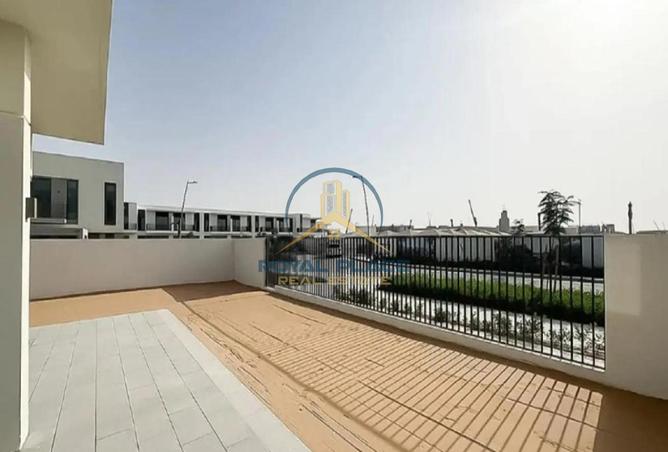 126108427 - Property Image 3