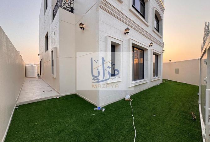 53168074 - Property Image 3