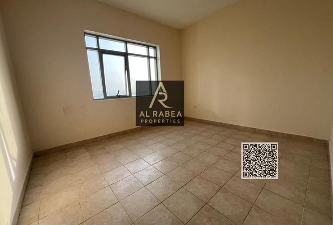84075268 - Property Image 3