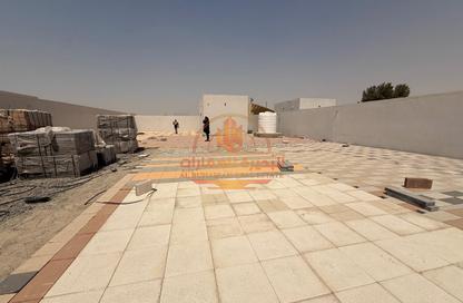 Land - Studio for rent in Al Sajaa Industrial - Al Sajaa - Sharjah