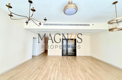 Apartment - 2 Bedrooms - 3 Bathrooms for rent in Marina Arcade Tower - Dubai Marina - Dubai