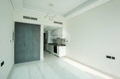 Apartment - Studio - 1 Bathroom for rent in Samana Park Views - Arjan - Dubai