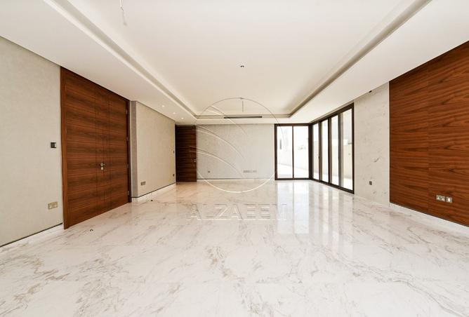 15999325 - Property Image 3